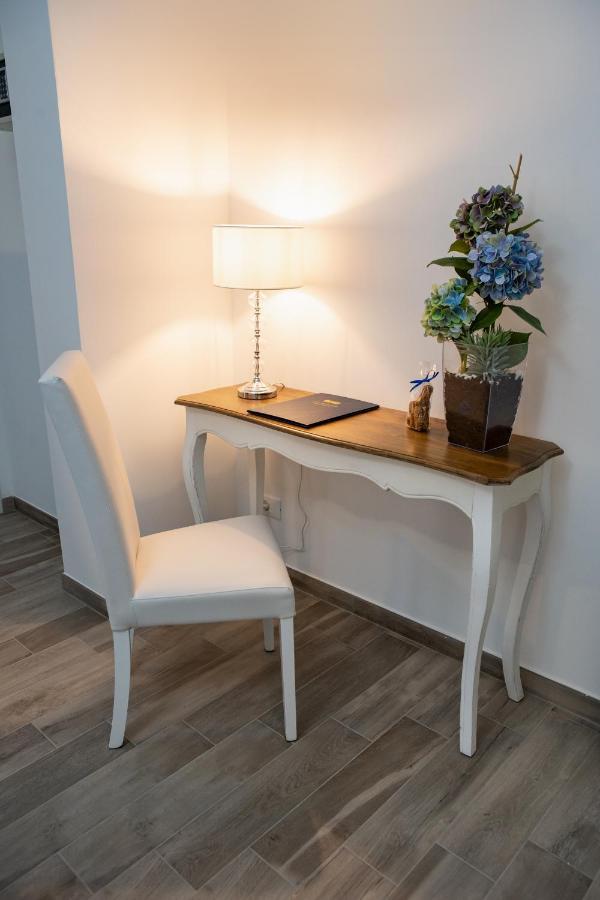 Porta Aragonese Luxury Rooms Palermo Buitenkant foto