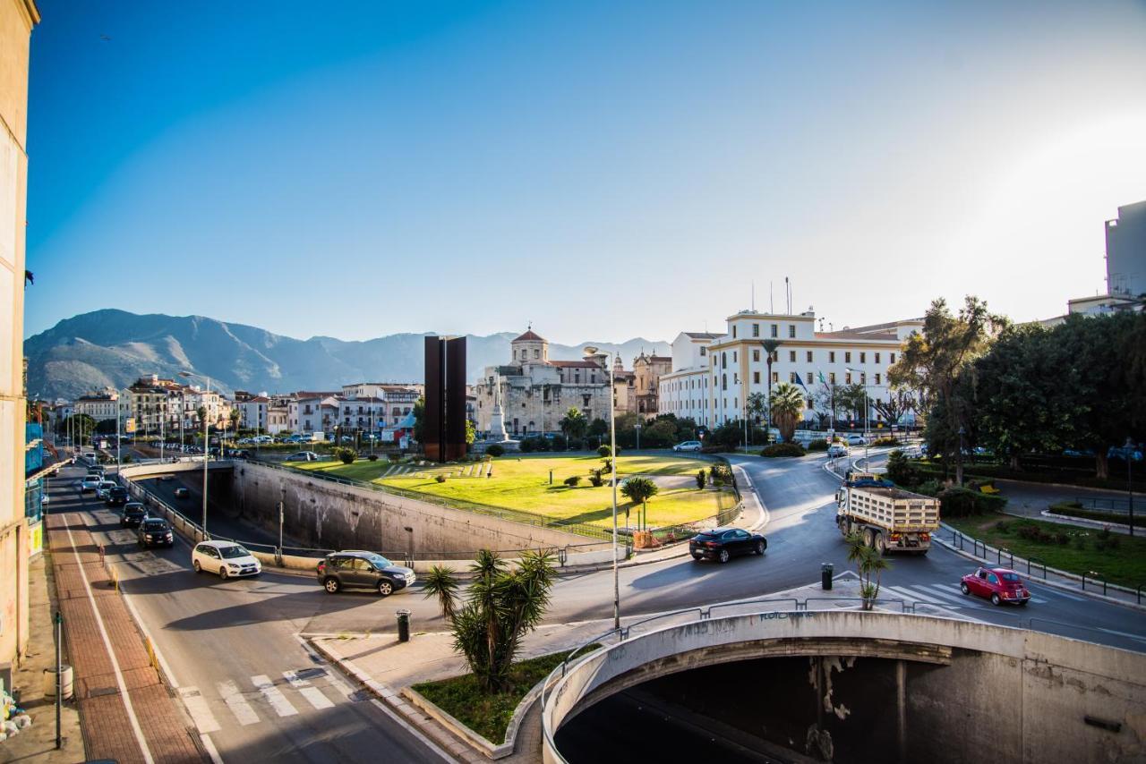 Porta Aragonese Luxury Rooms Palermo Buitenkant foto